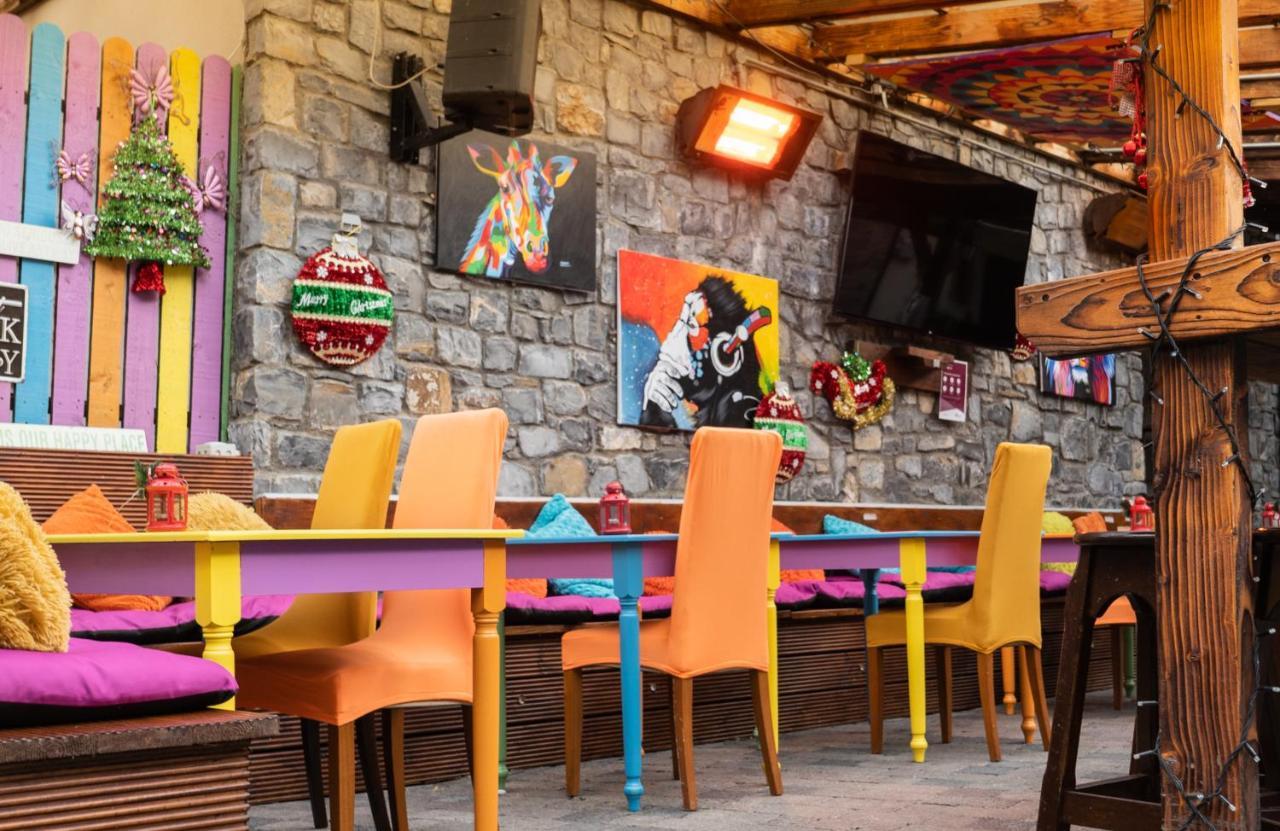 טרים Brogans Bar & Hotel מראה חיצוני תמונה